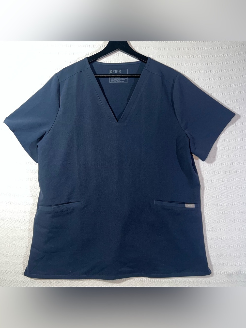 Figs Scrub Top Womens XXL Navy Blue Technical Collection V Neck Pockets FVW1200